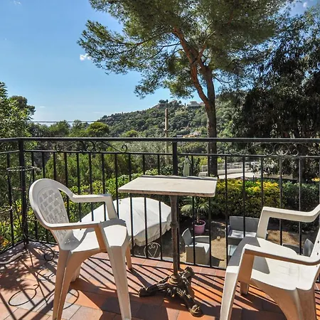 1 Bedroom Lovely In Mentona
